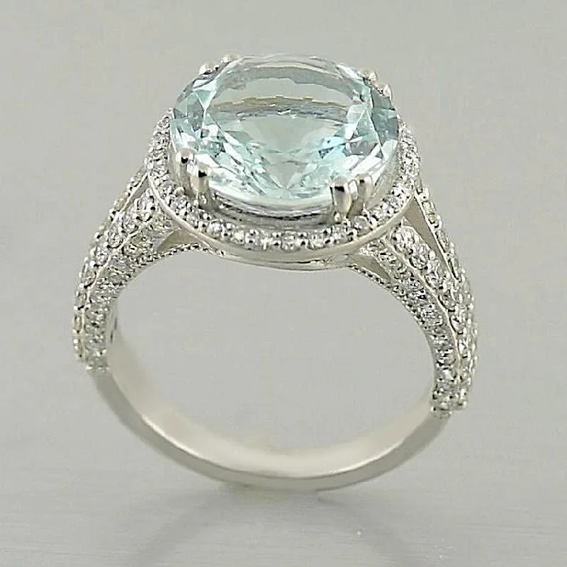 Aquamarine and Diamond Ring 18K White Gold