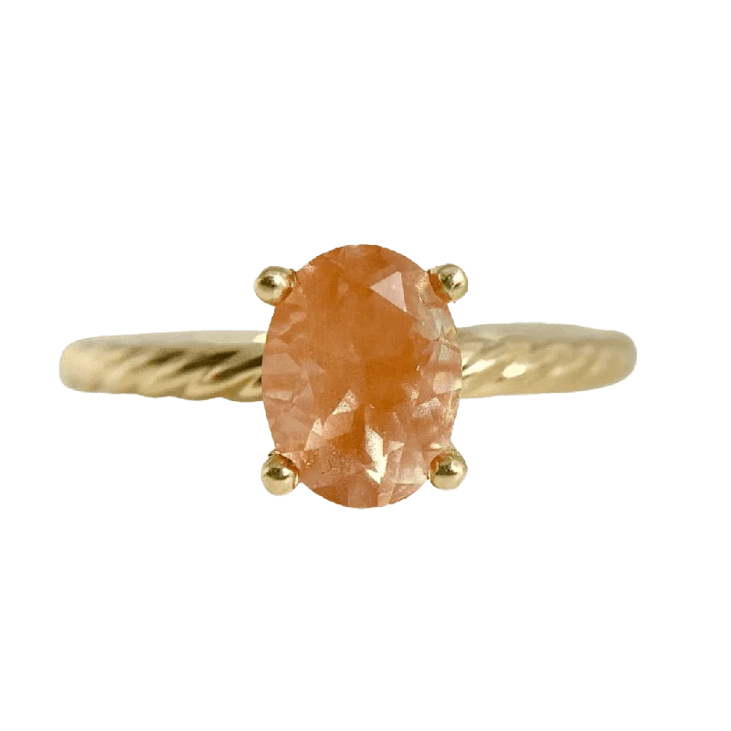 Daydreamer Ring | Pink Oval Oregon Sunstone