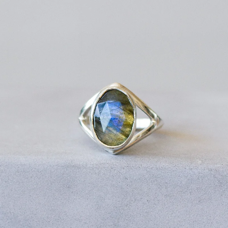 Labradorite Silver Cleo Ring #5