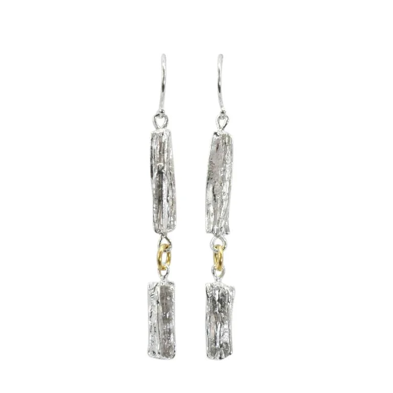 Saphirim 3 Dimensional Textured Drop Earrings