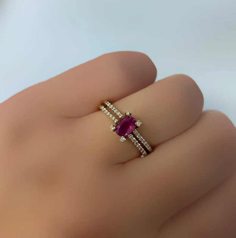 Oval Ruby Diamond Gold Ring