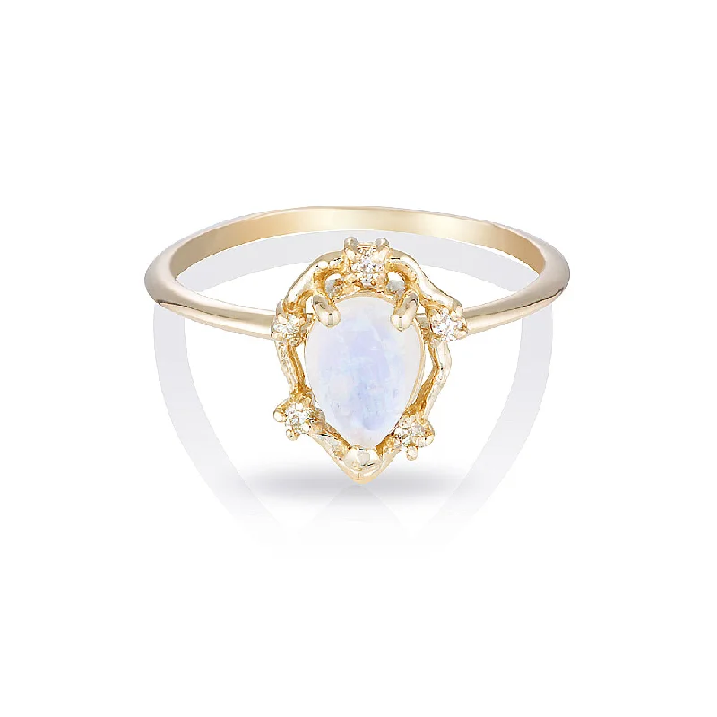 Peone II | moonstone & diamonds