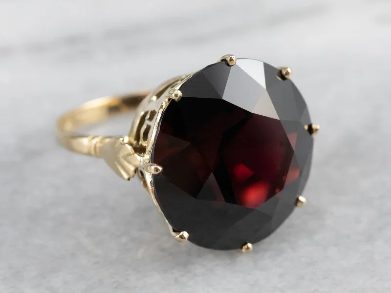 Round Pyrope Garnet Gold Cocktail Ring