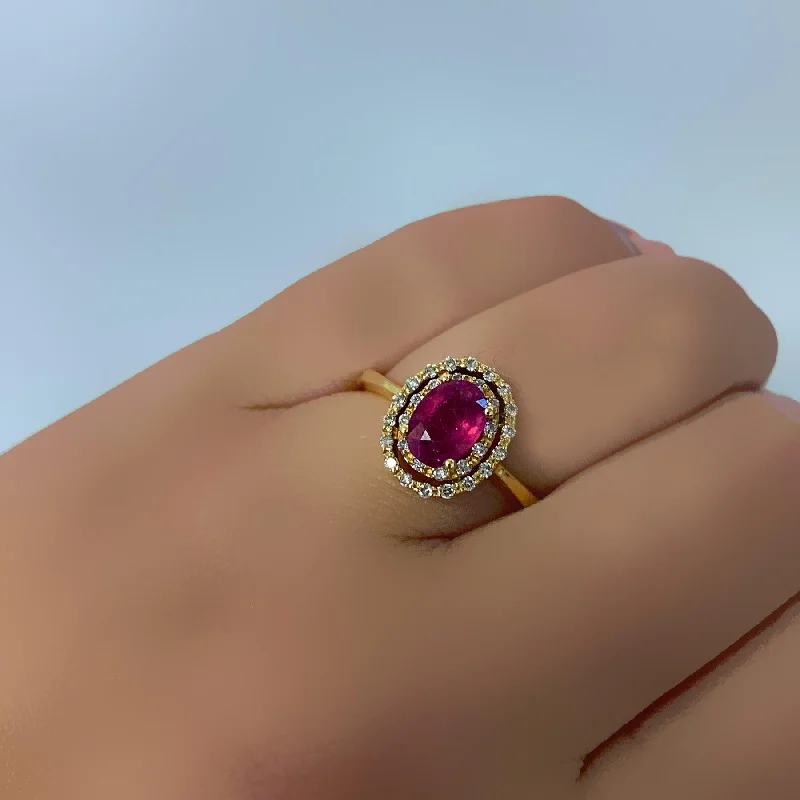 Ruby and Diamond Ring Yellow Gold