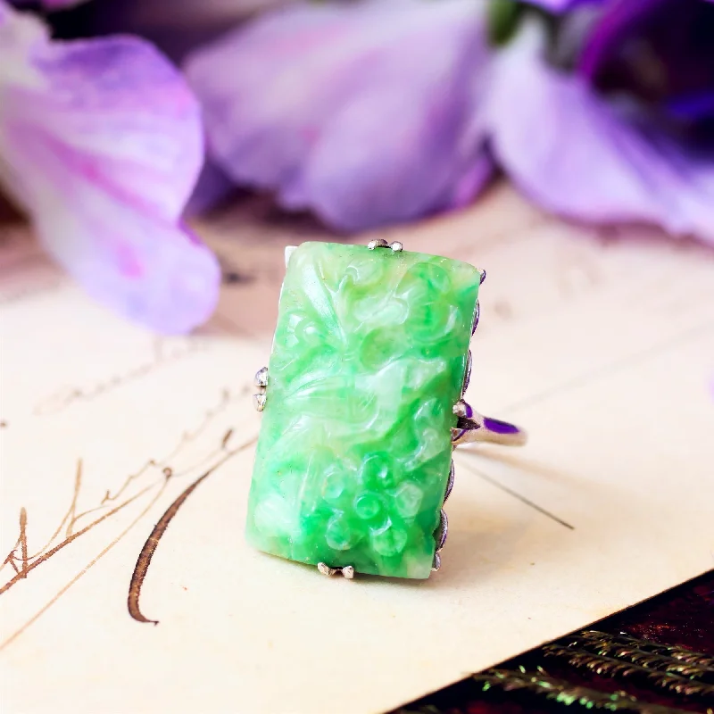 Vintage Art Deco Platinum Carved Jade Ring