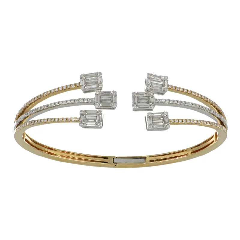 White Diamond Bangle (White Diamond 0.98 cts. Baguette White Diamond 1.32 cts.