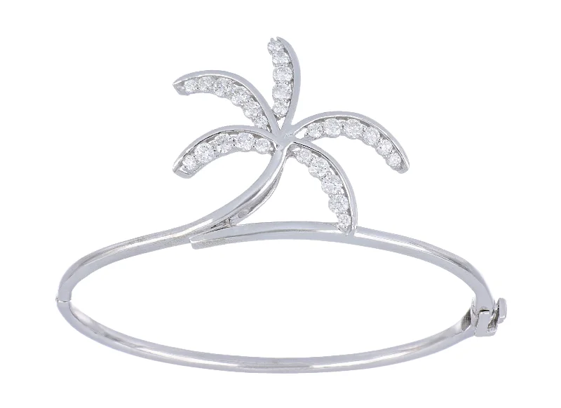 White Diamond Ladies Bangle (White Diamond 1.55 cts.)