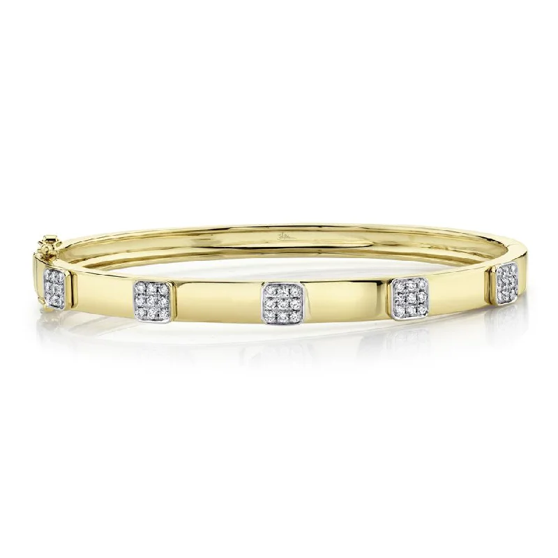 0.43CT DIAMOND PAVE BANGLE SC55009506ZS