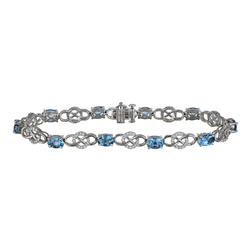 Aquamarine Bracelet (Aquamarine 4.18 cts. White Diamond 0.48 cts.)