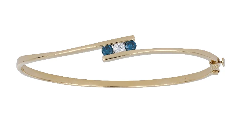 Blue Diamond Ladies Bangle (Blue Diamond 0.3 cts. White Diamond 0.17 cts.)